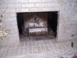 Fireplace Damper and a smoke chamber: Where do i put the Chimney Balloon?